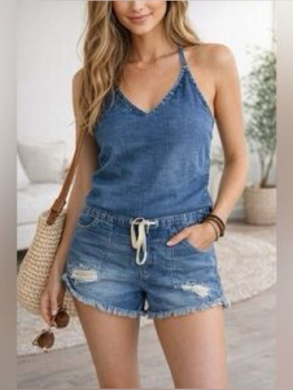 NWT Joe's Jeans Women's Off Duty The Contender Denim Short Jumper Sz M